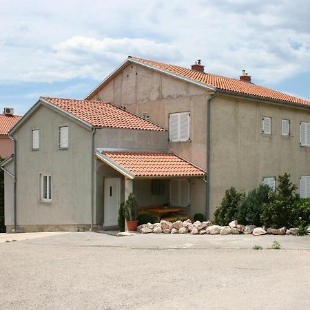 Apartments With A Parking Space Novi Vinodolski - 5529 Exterior photo